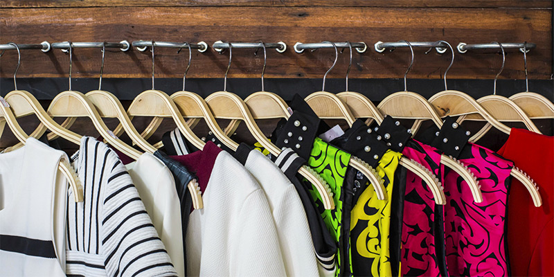 10 Things Every Woman Should Have in her Closet